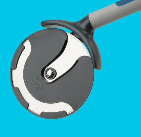 Roulette à Pizza Géante 11 Roulette à Pizza Géante – Image 11