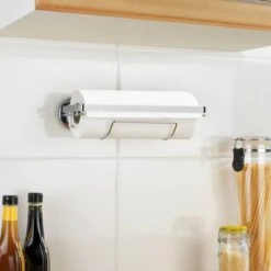 Wenko Dérouleur Pour Essuie-tout Astrea -Ustensiles De Cuisine Magasin 1000287235 210827 13305500698 MOOD DETAILS P000000001000287235 mood