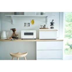 Yamazaki Boite à Pain Avec Poignée En Bois 20 Yamazaki Boite à Pain Avec Poignée En Bois -Ustensiles De Cuisine Magasin 1000318551 220107 16174100328 MOOD DETAILS P000000001000318551 mood