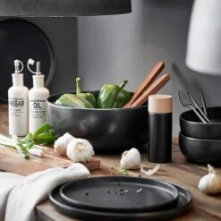 Assiette CASA NOVA -Ustensiles De Cuisine Magasin 1000331150 230905 025 MOOD DETAILS P000000001000331150 mood