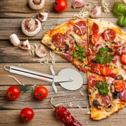 Roulette à Pizza En Inox 10 Roulette à Pizza En Inox -Ustensiles De Cuisine Magasin 113e128c0f71419f92909ada8bb6c1c9