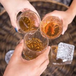 Verres à Whisky Cristal Par Lot De 4 -Ustensiles De Cuisine Magasin 3e4dae45494c4274909ebc948a3a2360