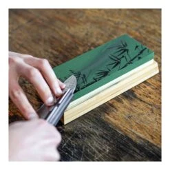 Pierre à Aiguiser Double Face -Ustensiles De Cuisine Magasin 4e8e11805e0f41758c6a01b465d47608