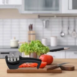 Lot De 2 Aiguiseurs Couteaux à 3 Modes -Ustensiles De Cuisine Magasin 4fe9355f794a4b05a7b17f178107446b