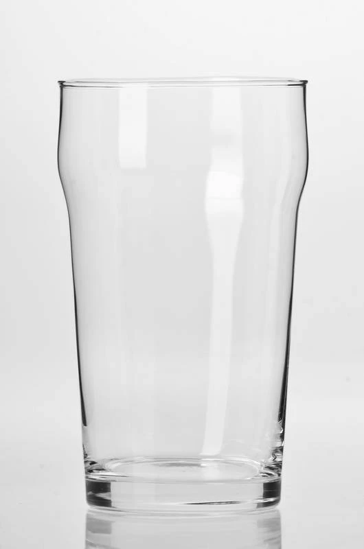 Verres à Bière Type Nonic 2 Verres à Bière Type Nonic – Image 2