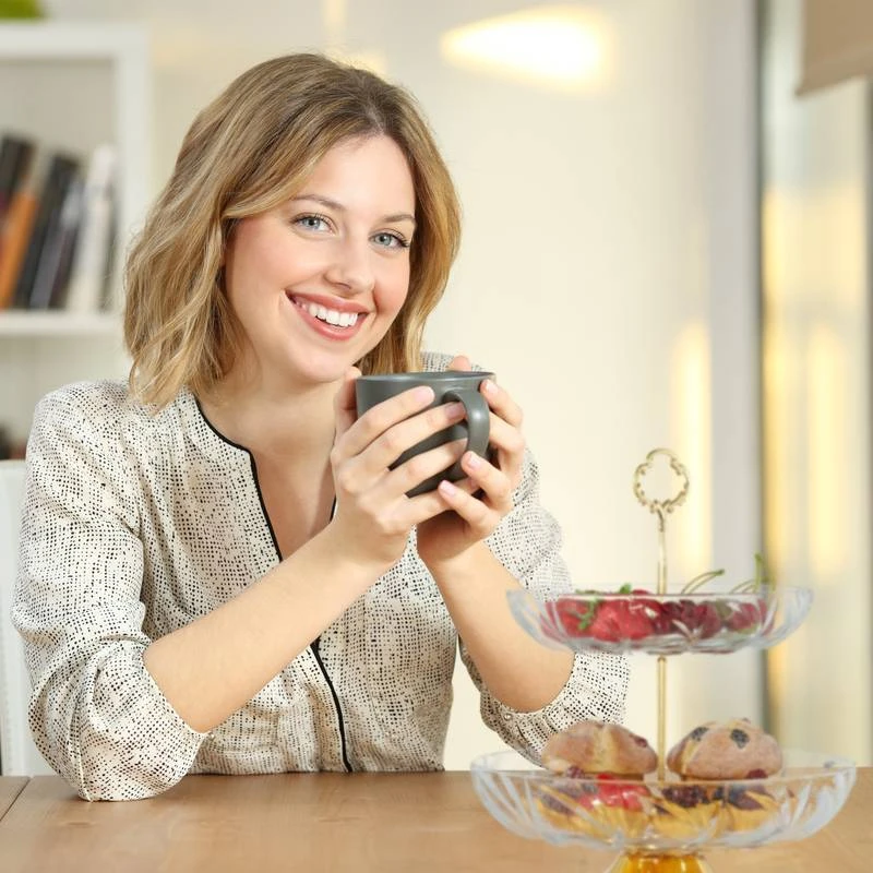 Serviteur Fruits En Verre Avec 2 étages 4 Serviteur Fruits En Verre Avec 2 étages – Image 4