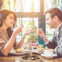 Présentoir à Gâteaux -Ustensiles De Cuisine Magasin 6fc83bd6f2c64ca8b0e0d5cf45011474