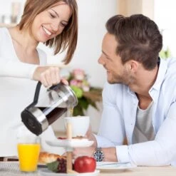 Serviteur à Gâteaux En Plastique & Bois -Ustensiles De Cuisine Magasin 6fe17692c7194140baee4ad77f8d98c0