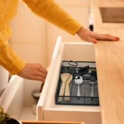 Range-couverts En Métal Pour Le Tiroir 11 Range-couverts En Métal Pour Le Tiroir -Ustensiles De Cuisine Magasin 8bd3657f9c7a4f00b05de4066f9bbea9