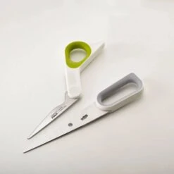 Joseph Joseph Ciseaux De Cuisine PowerGrip -Ustensiles De Cuisine Magasin a6762b3bc14047759da6a7ab8f8b409d