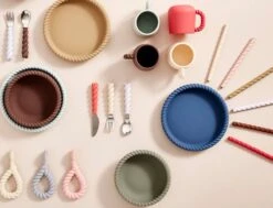 Assiette Et Bol Violet -Ustensiles De Cuisine Magasin d5fd934a28eb48ba8d82df6aa8872a9c