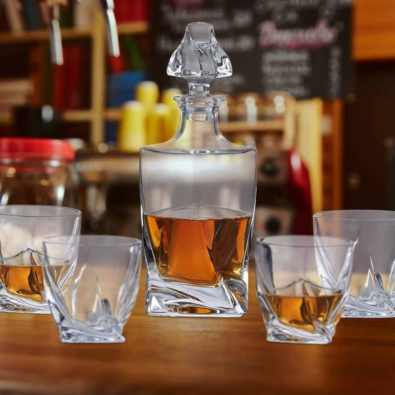 Verres à Whisky Avec Carafe 4 Verres à Whisky Avec Carafe – Image 4